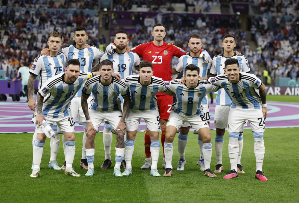 弗格森：回苏格兰比赛像在主场一样，为今晚的表现感到高兴（弗格森：重返苏格兰宛如主场，今晚的发挥让我欣喜）