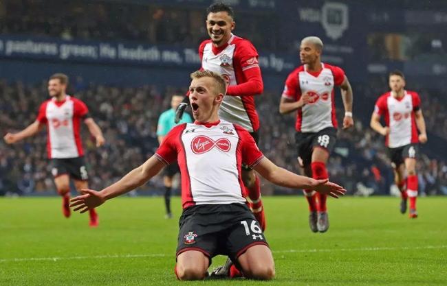 NBA漫谈｜文班锡安纷纷“降级”替补，为何打替补反而激活了他们？（NBA杂谈：文班与锡安改打替补，为何反而焕发活力？）