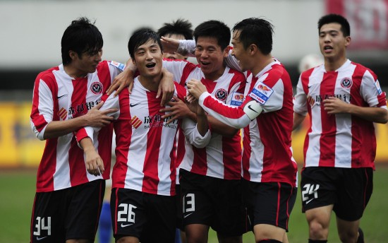 陈艾森领到退役证书，正式告别运动生涯（陈艾森获退役证，宣告结束运动员生涯）