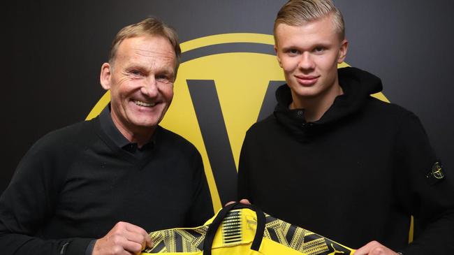 凯恩：主场战平令人遗憾，球队需要接受结果并需继续前进（凯恩：主场平局略显遗憾，球队应接受结果并继续前行）