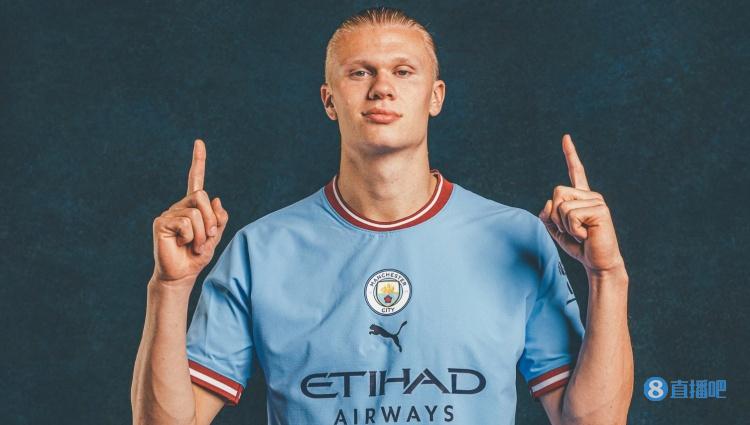 场上球衣和门将服都回到90年代了！钩子给非洲雄鹰安排的这波操作非常到位！（90年代风格强势回归：钩子为非洲雄鹰打造的球衣与门将服这次安排到位！）