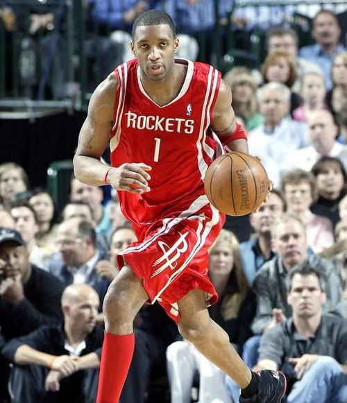 连续支持球队86年的皇家社会1号会员去世，享年96岁（陪伴皇家社会86年的1号会员逝世，享年96岁）