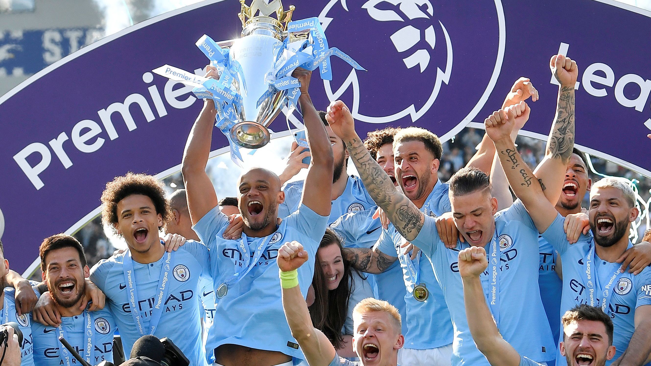 祝贺，两名参加苏超的小将入选U18国足本月集训名单（U18国足本月集训名单出炉：两名苏超小将入选）