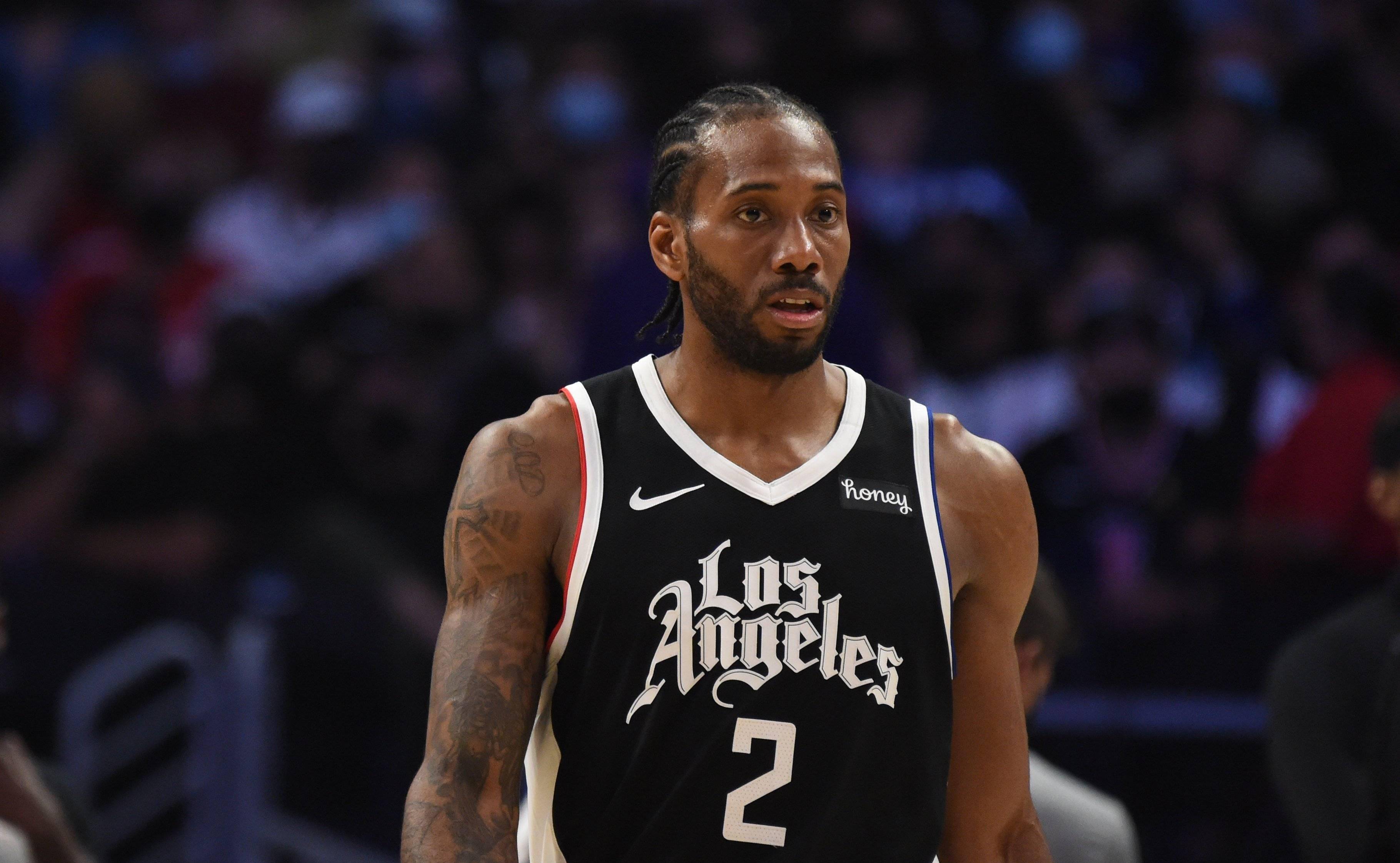 世体：皇马战曼城结果或决定阿隆索未来；多名大牌对他存不满（世体：皇马对曼城的赛果或左右阿隆索去留，多名巨星对其心存不满）