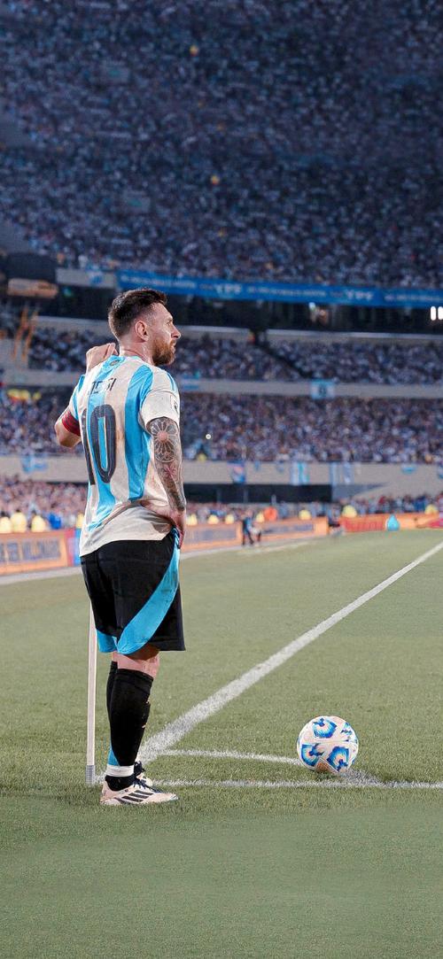 执教遭老板质疑？科尔回应：没啥大不了的，我和拉科布互相支持（科尔回应被老板质疑执教：不成问题 我和拉科布互相支持）