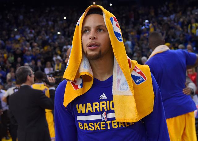 进攻哑火！天津首节合计18中4只得11分（手感冰冷！天津首节18投4中仅得11分）