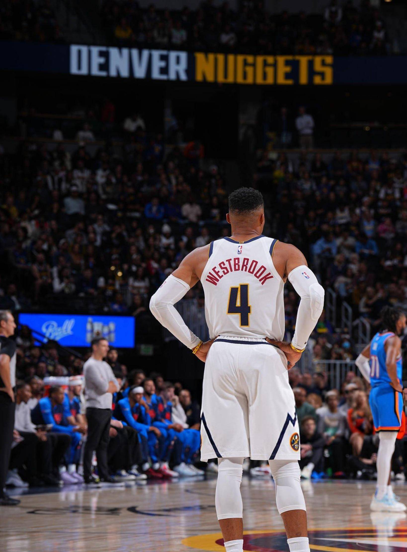 看完一支球队首场到决赛最低需花6900美元，欧洲球迷团体指责美加墨世界杯门票定价过高（欧洲球迷团体抨击美加墨世界杯票价：追一队从首战到决赛至少花6900美元）