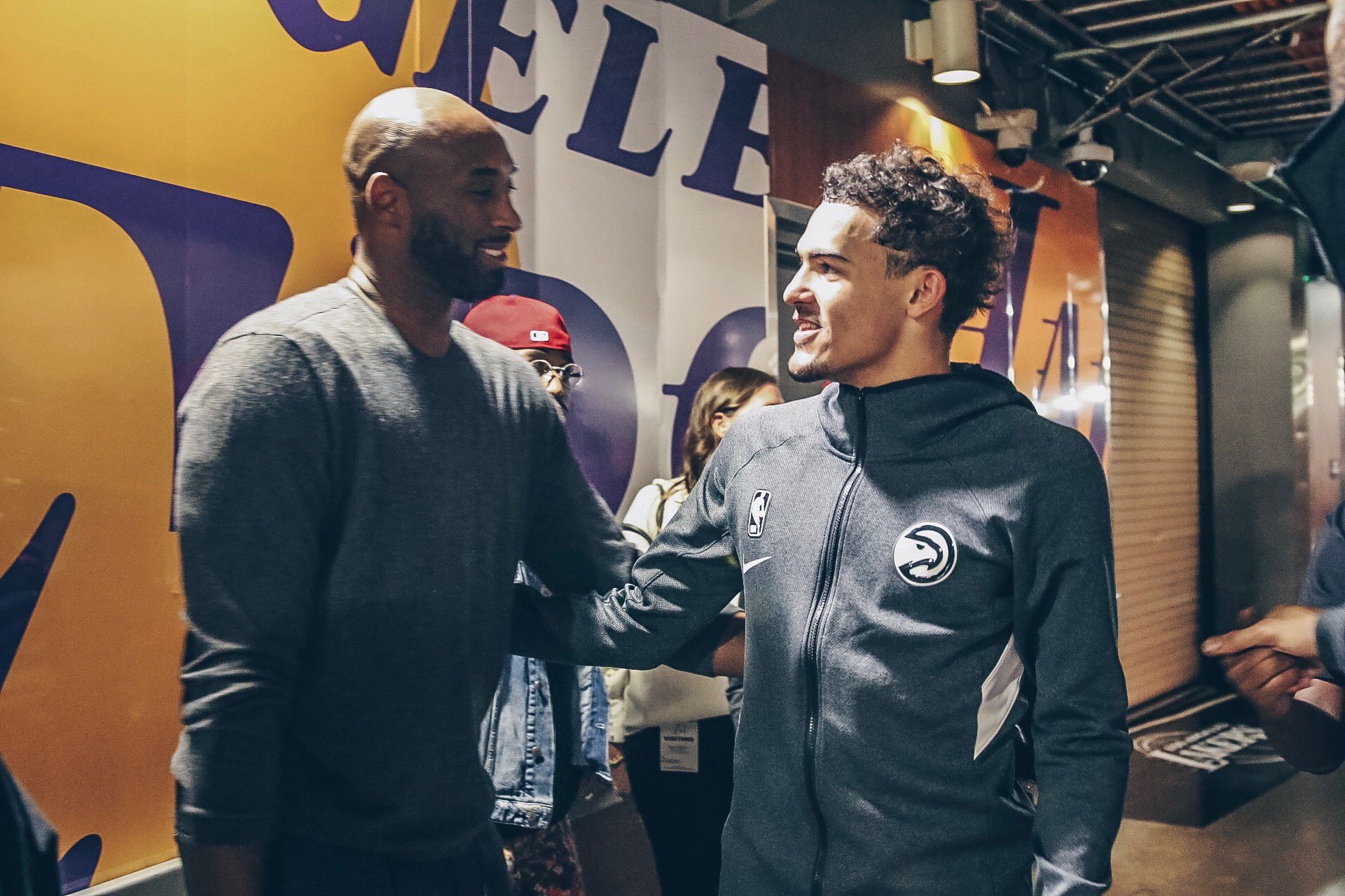 马卡：皇马没对阿隆索下最后通牒，对毕巴不是生死战（马卡报：皇马未向阿隆索发出最后通牒，对阵毕尔巴鄂并非生死战）