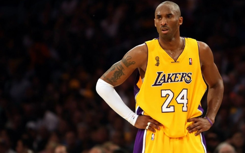 皇家贝蒂斯vs赫罗纳：安东尼、贝莱林首发，维特塞尔、布赖恩-希尔出战（皇家贝蒂斯迎战赫罗纳：安东尼、贝莱林先发，维特塞尔与布赖恩-希尔出场）