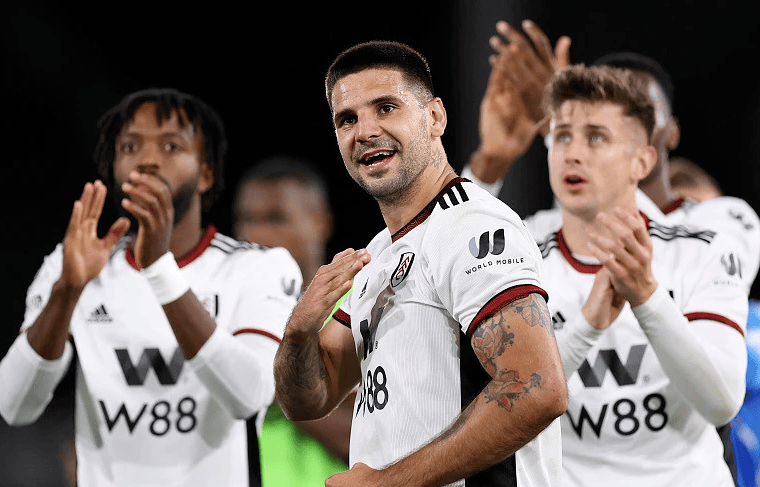 法尔克：拜仁不大可能续约格雷茨卡，尤文、那不勒斯等队有意（法尔克：拜仁续约格雷茨卡希望渺茫，尤文与那不勒斯等队有意引进）