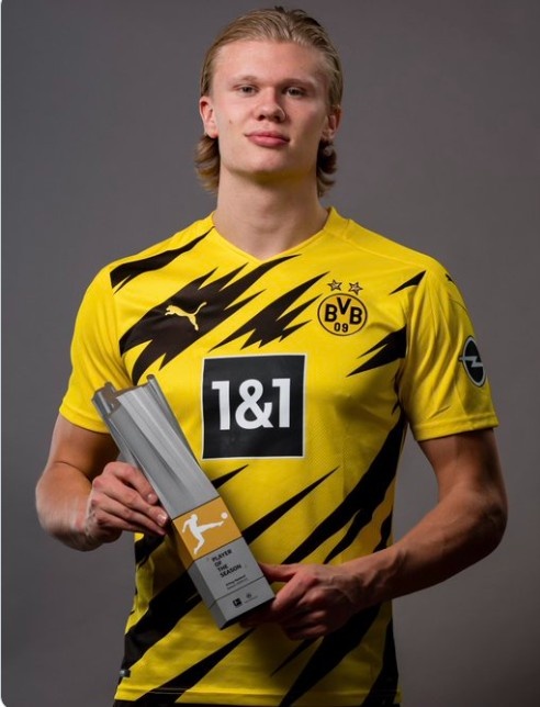 瑞典国家队11月世预赛大名单：伊萨克领衔，哲凯赖什伤缺（瑞典队公布11月世预赛名单：伊萨克压阵，哲凯赖什因伤缺席）