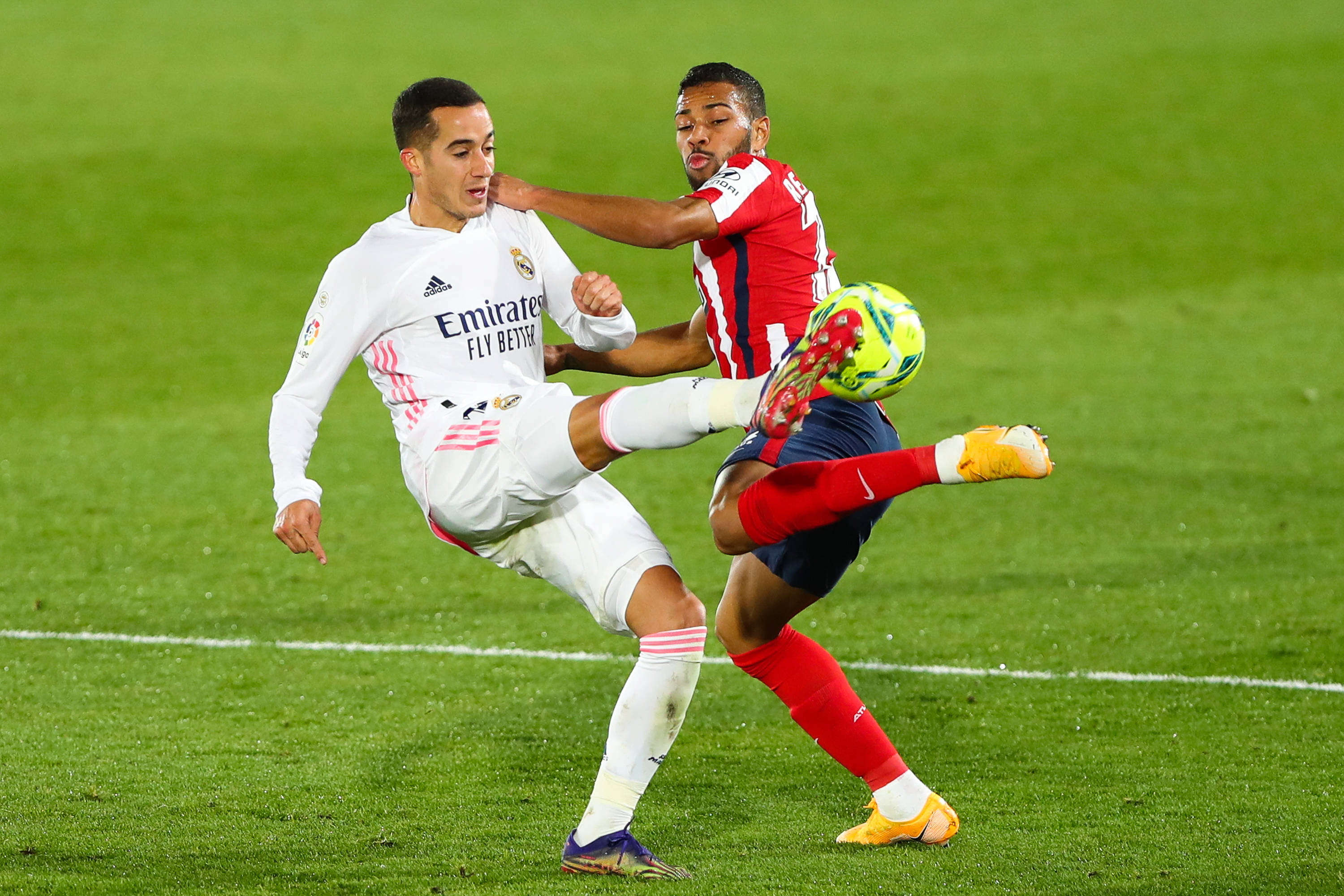 谢什科已恢复训练即将复出！曼联新帝星绝望，曝阿莫林嫌弃他原因（谢什科重返训练场或将火线复出！曼联新帝星陷入绝望，曝阿莫林不赏识他的缘由）