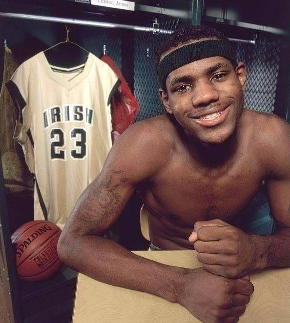 NBA球员合同更新及薪资排行榜（NBA球员合同动态与薪资排名）