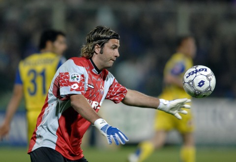 天津食品集团男排主场惜败（天津食品集团男排主场憾负）