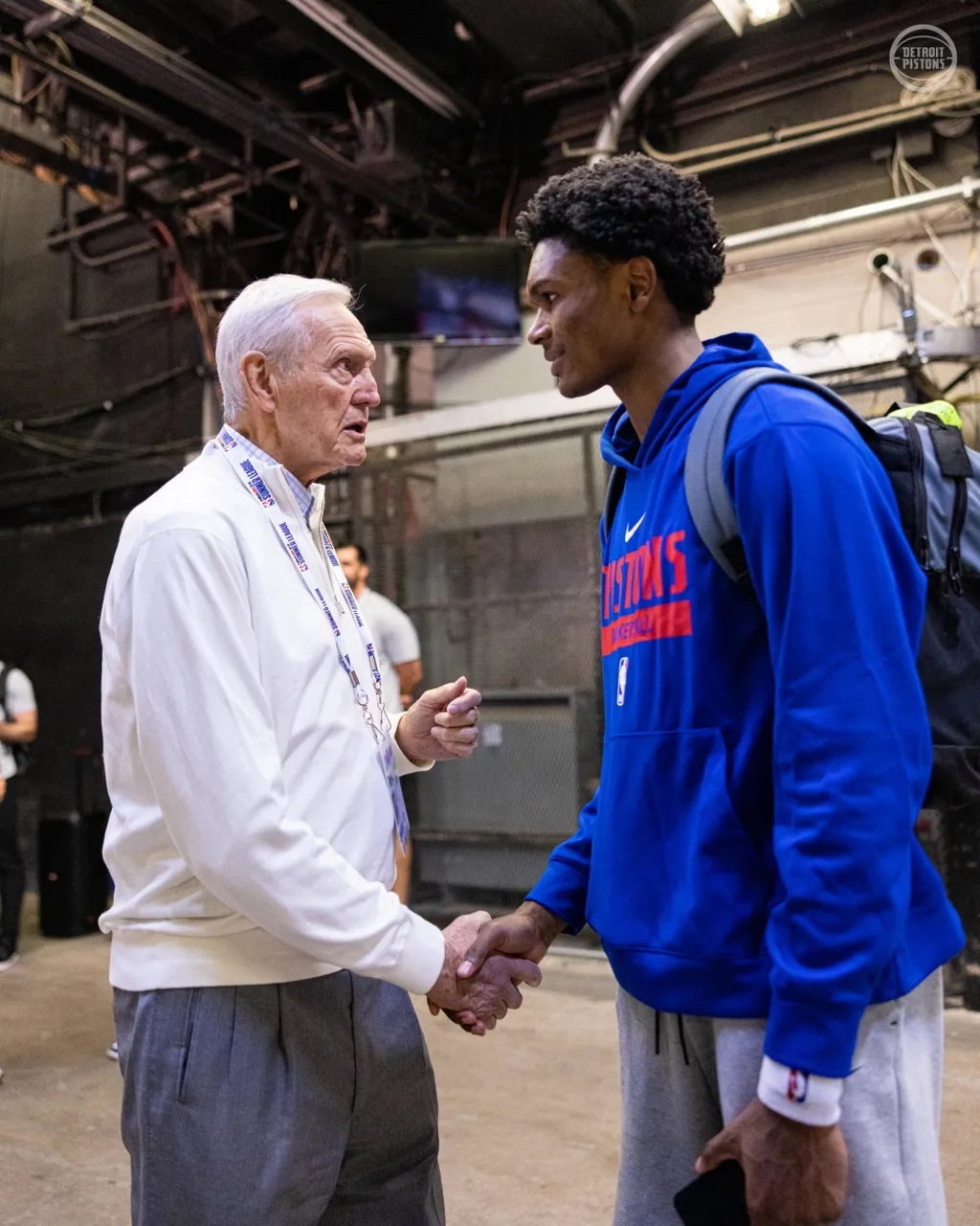 图片报：吉拉西在多特年入900万欧，去沙特可获得双倍收入（图片报称：吉拉西在多特年薪900万欧，若赴沙特收入可翻倍）