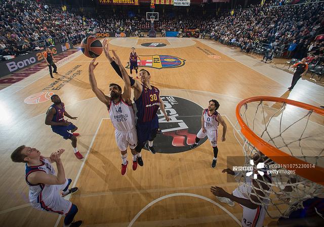 福建新人爆砍30分（福建新秀轰下30分）