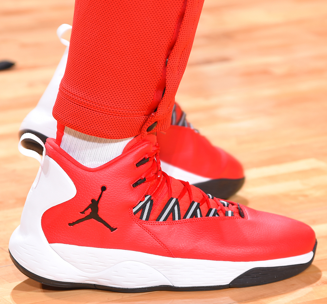 凯拉特后卫：踢国米很艰难，但他们的前锋也像我一样是普通人（凯拉特后卫：战国米不易，但他们的前锋也只是凡人）